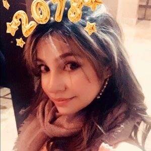 Meet your Posher, Idelisa